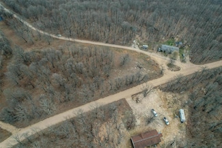 13071 Industry Rd, Lebanon, MO 65536