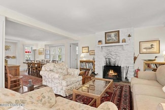 22 Tomac Ave, Old Greenwich, CT 06870