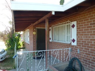 948 W King St, Tucson, AZ 85705