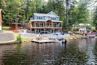 57 Woodfern Rd, Weare, NH 03281