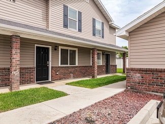 576 Pheasant Ridge Dr, Pocatello, ID 83202