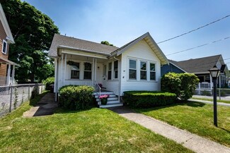 48 Standish St, North Weymouth, MA 02191