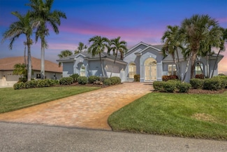 330 Coral Creek Dr, Placida, FL 33946
