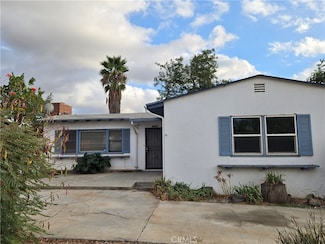 34657 Kelly Ln, Yucaipa, CA 92399