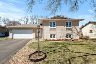 8209 Xenia Ave N, Brooklyn Park, MN 55443