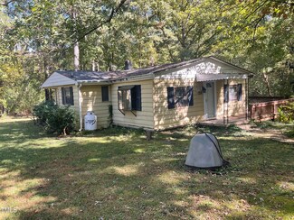8421 Farrington Mill Rd, Chapel Hill, NC 27517