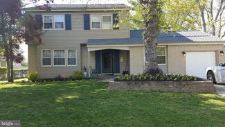 213 Ivy Dr, Woodbury Heights, NJ 08097