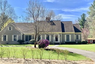 15 Fenton Rd, Monson, MA 01057