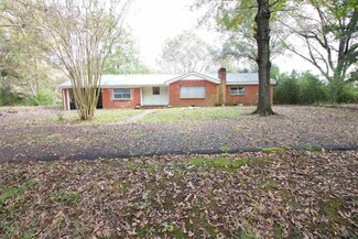 1888 Chew Forks Rd, Benton, MS 39039