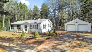 39 Bert Gray Rd, Sullivan, ME 04664