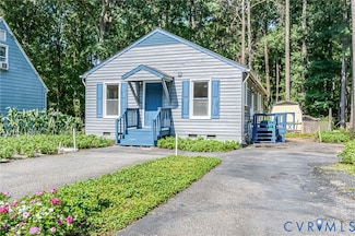 6820 Cloverdale St, Henrico, VA 23228