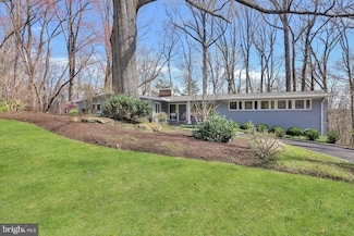 1902 Indian Head Rd, Towson, MD 21204