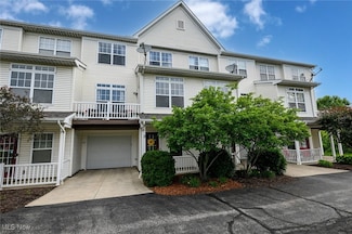 1210 E Chapman Ln Unit 2, Medina, OH 44256