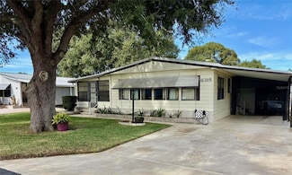 6315 Grove Pointe Drive South E, Winter Haven, FL 33884