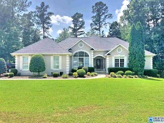 14 Silver Lake Blvd E, Gadsden, AL 35905