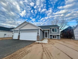 6640 Granby St, North Branch, MN 55056