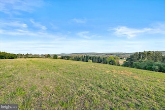Lr 45003 Gilbert Rd, Gilbert, PA 18331