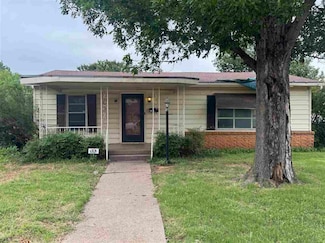 2115 Taft St, Wichita Falls, TX 76309