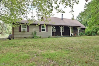 9708 Harrison Rd, Wakeman, OH 44889