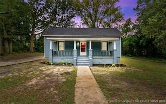 2002 Cowan St, Fayetteville, NC 28306