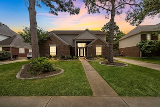 17203 Meadow Heights Dr, Houston, TX 77095