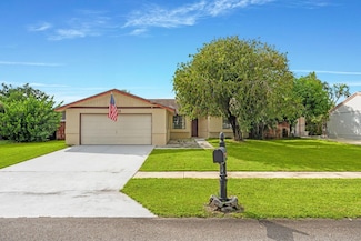 1403 Donwoods Ln, Royal Palm Beach, FL 33411