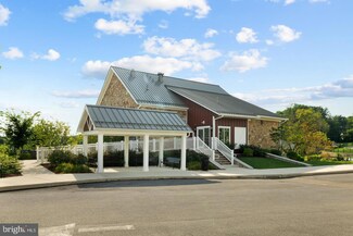 122 Lotus Ln, Malvern, PA 19355