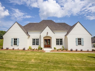 836 Mccleary Dr, Oxford, MS 38655