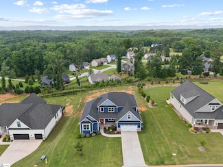 222 Montview Cir, Greenville, SC 29617