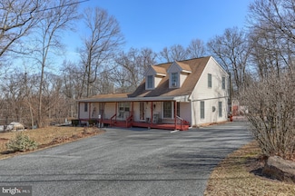 1021 Darlene Ave, Palmyra, PA 17078