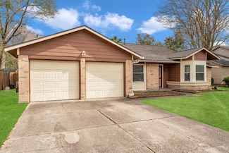 16414 N Cross Dr, Houston, TX 77073
