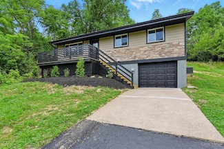 7044 Hearne Rd, Cincinnati, OH 45248