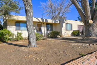 9423 Morrow Ave NE, Albuquerque, NM 87112