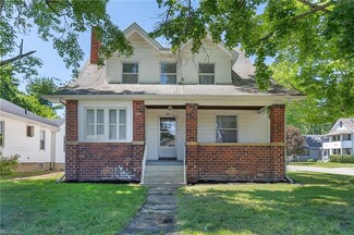 504 S Canal St, Newton Falls, OH 44444