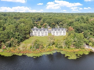 206 W Main St Unit 6, Georgetown, MA 01833