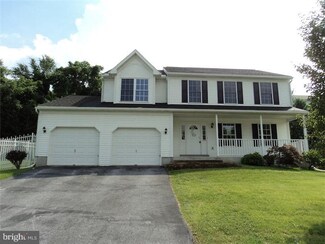 4870 Dunham Dr, Reading, PA 19606