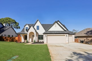 2622 Evinrude Dr, Grapevine, TX 76051