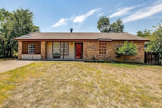 505 W 10th St, Joshua, TX 76058