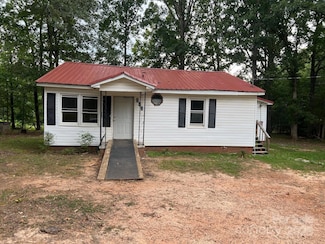 173 Spring Meadow Dr, Clover, SC 29710