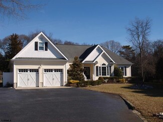15 Homestead Rd, Marmora, NJ 08223