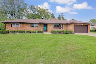 1320 Adeline Ct, Aurora, IL 60505