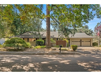 16904 Greentree Ave, Lake Oswego, OR 97034