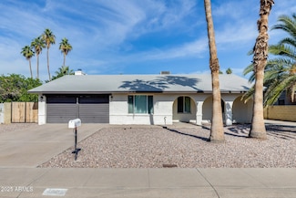 4420 W Mercer Ln, Glendale, AZ 85304