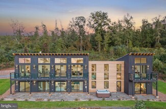 355 Jenkins Ln, Bluemont, VA 20135