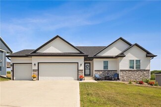 1506 W Lincoln Place, Indianola, IA 50125