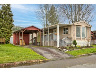 56 Manor Loop, Roseburg, OR 97471