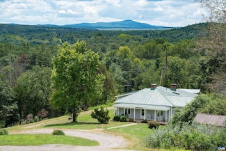 1829 Cabell Rd, Wingina, VA 24599