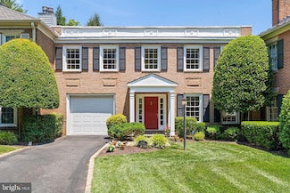702 Blueberry Hill Rd, McLean, VA 22101