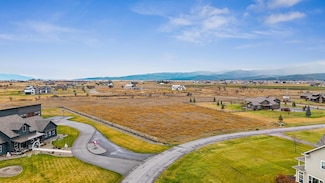 1154 Pheasant Haven Dr, Kalispell, MT 59901