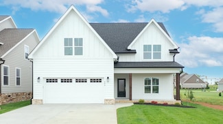 504 River Watch Way, Winchester, TN 37398